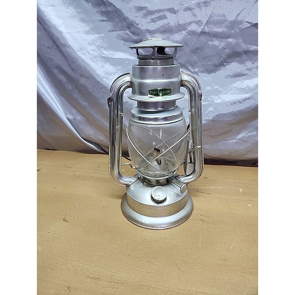 Original Hurricane MOON Light Lamp Antique Kerosene Vintage Lantern